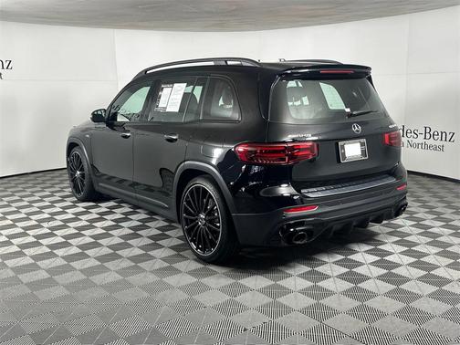 2025 Mercedes-Benz AMG GLB 35 Base