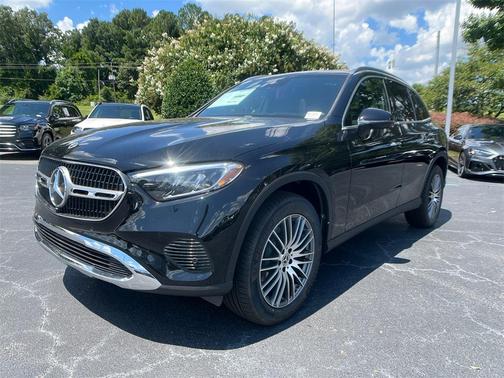2025 Mercedes-Benz GLC 300 Base