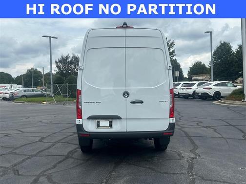2025 Mercedes-Benz Sprinter 2500 Standard Roof