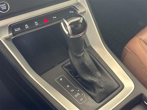 2021 Audi Q3 40 Premium