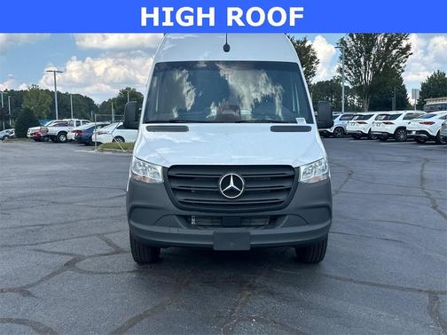 2025 Mercedes-Benz Sprinter 2500 Standard Roof