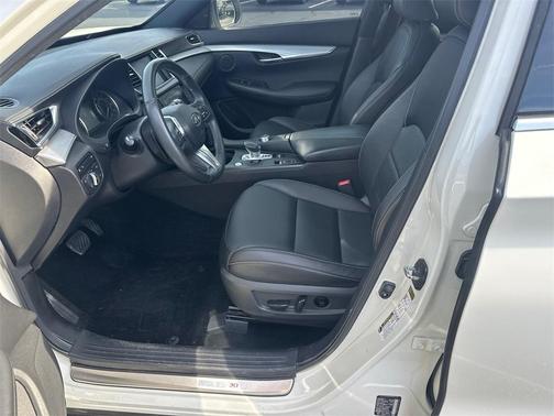 2020 INFINITI QX50 ESSENTIAL