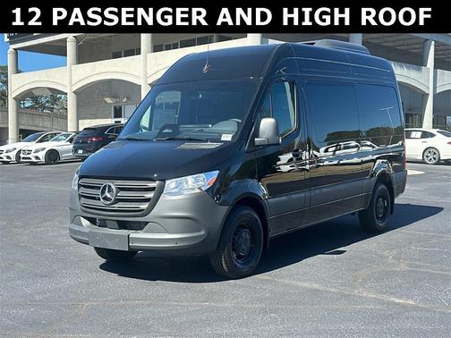 2025 Mercedes-Benz Sprinter 2500 144 WB Standard Roof Passenger