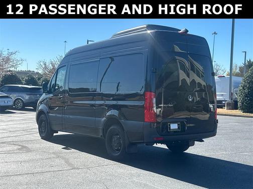 2025 Mercedes-Benz Sprinter 2500 144 WB Standard Roof Passenger