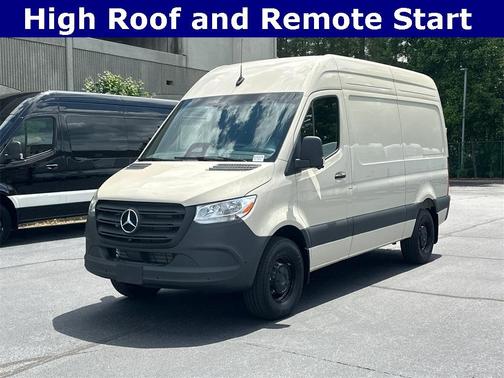2025 Mercedes-Benz Sprinter 2500 Standard Roof