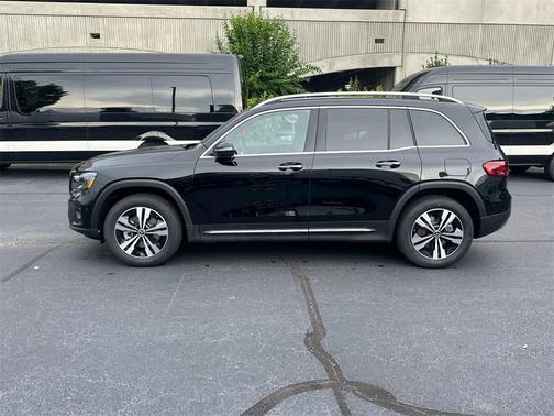 2025 Mercedes-Benz GLB 250 Base 4MATIC