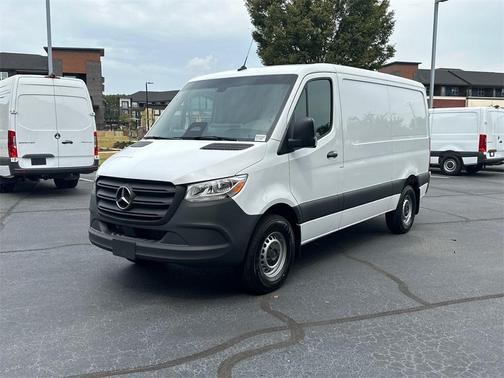 2025 Mercedes-Benz Sprinter 2500 Standard Roof