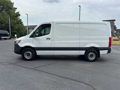 2025 Mercedes-Benz Sprinter 2500 Standard Roof