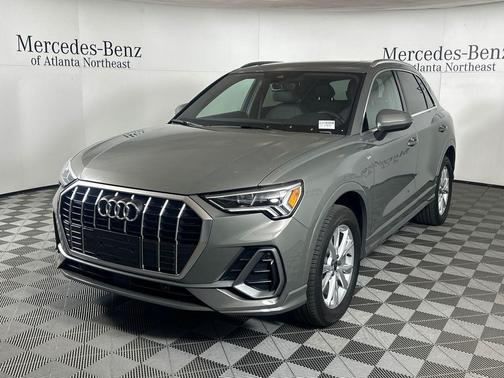 2024 Audi Q3 45 S line Premium