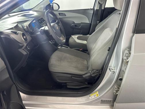 2015 Chevrolet Sonic LS