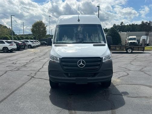 2026 Mercedes-Benz Sprinter 2500 144 WB