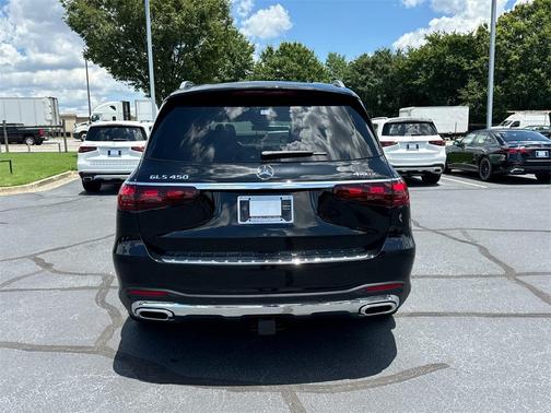 2025 Mercedes-Benz GLS 450 4MATIC