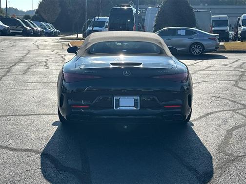 2022 Mercedes-Benz AMG SL 63 Base