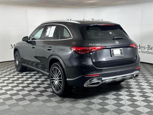 2025 Mercedes-Benz GLC 300 Base
