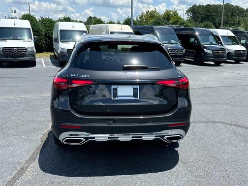 2025 Mercedes-Benz GLC 300 Base