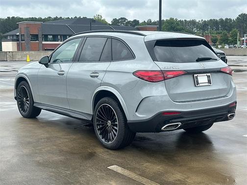 2025 Mercedes-Benz GLC 300 Base