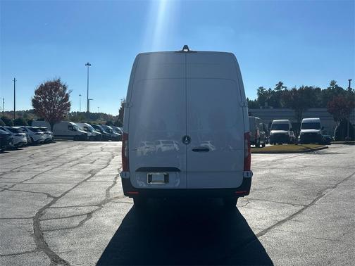 2026 Mercedes-Benz Sprinter 2500 170 WB