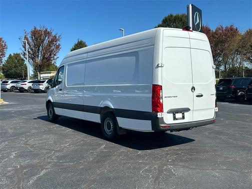 2026 Mercedes-Benz Sprinter 2500 170 WB
