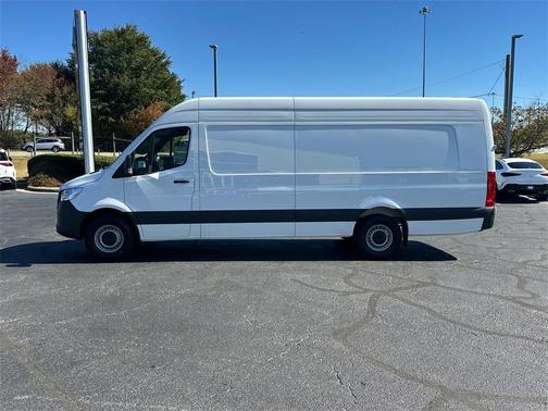 2026 Mercedes-Benz Sprinter 2500 170 WB