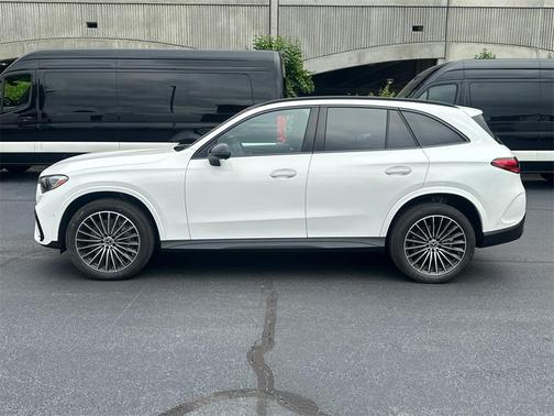 2025 Mercedes-Benz GLC 300 Base 4MATIC