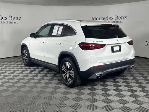 2025 Mercedes-Benz GLA 250 Base 4MATIC