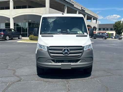 2025 Mercedes-Benz Sprinter 2500 Standard Roof