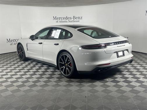 2020 Porsche Panamera Turbo