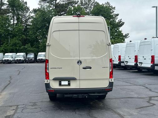 Pebble 2026 Mercedes-Benz Sprinter 2500 High Roof