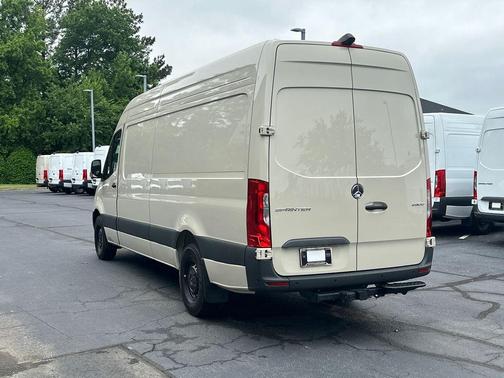 Pebble 2026 Mercedes-Benz Sprinter 2500 High Roof
