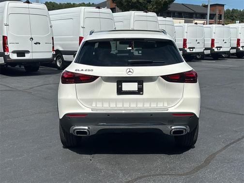 2026 Mercedes-Benz GLA 250 Base