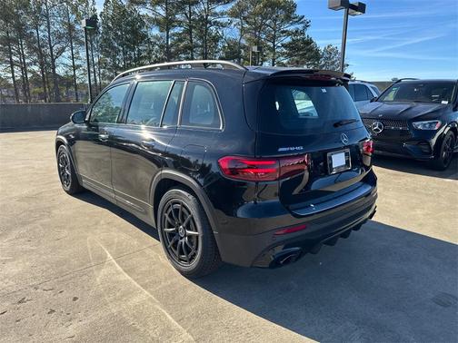 2025 Mercedes-Benz AMG GLB 35 Base