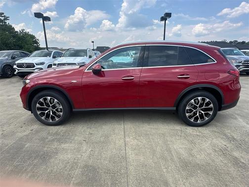 2025 Mercedes-Benz GLC 350e Base 4MATIC