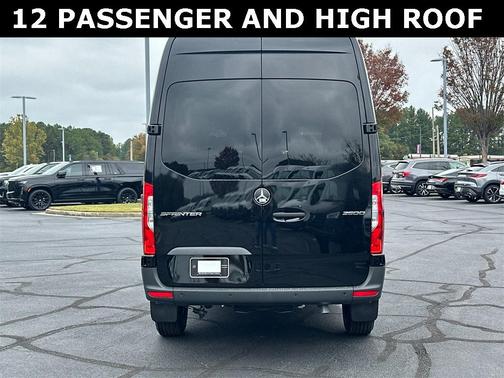 2024 Mercedes-Benz Sprinter 2500 144 WB Standard Roof Passenger