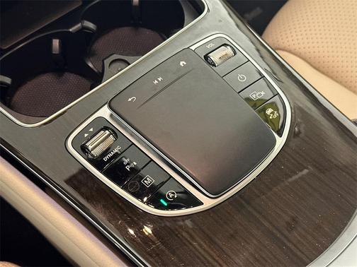 2022 Mercedes-Benz GLC 300 Base