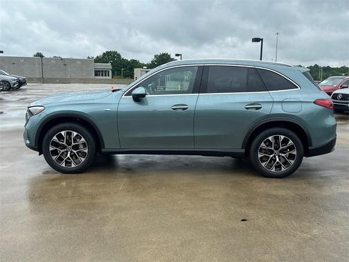2025 Mercedes-Benz GLC 350e Base 4MATIC