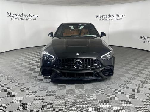 2024 Mercedes-Benz AMG C 63 S E Performance