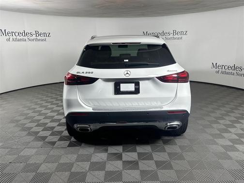 2025 Mercedes-Benz GLA 250 Base 4MATIC