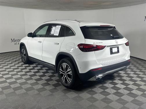 2025 Mercedes-Benz GLA 250 Base 4MATIC