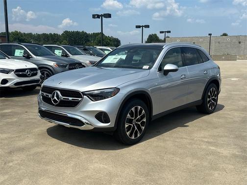 2025 Mercedes-Benz GLC 350e Base 4MATIC