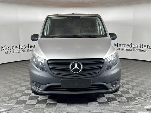 2023 Mercedes-Benz Metris Base