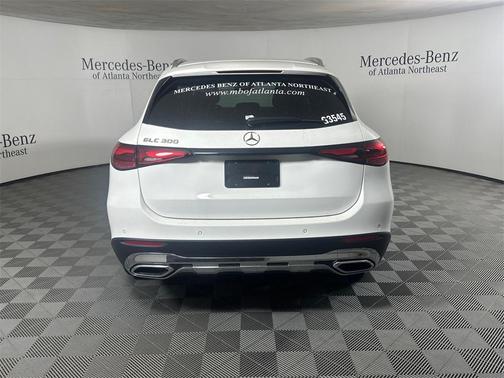 2025 Mercedes-Benz GLC 300 Base
