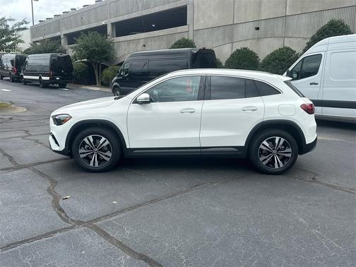 2026 Mercedes-Benz GLA 250 Base