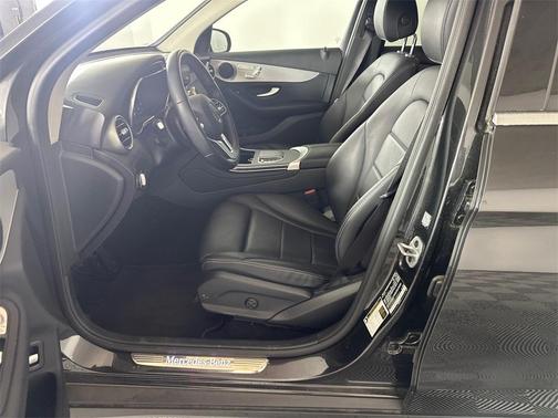 2022 Mercedes-Benz GLC 300 Base