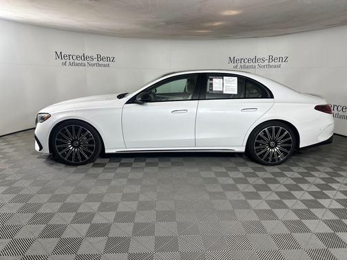 MANUFAKTUR Moonlight White Metallic 2026 Mercedes-Benz E-Class E 350
