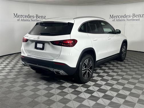 2026 Mercedes-Benz GLA 250 Base