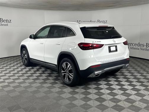 2026 Mercedes-Benz GLA 250 Base