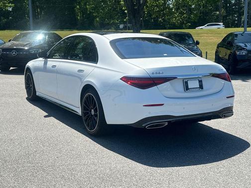 Moonlight 2026 Mercedes-Benz S-Class Base