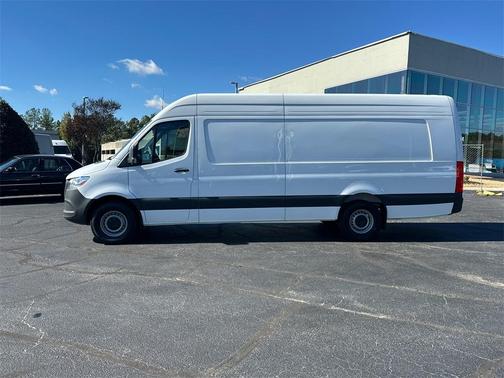2026 Mercedes-Benz Sprinter 2500 170 WB