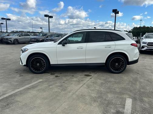 2026 Mercedes-Benz GLC 300 Base 4MATIC