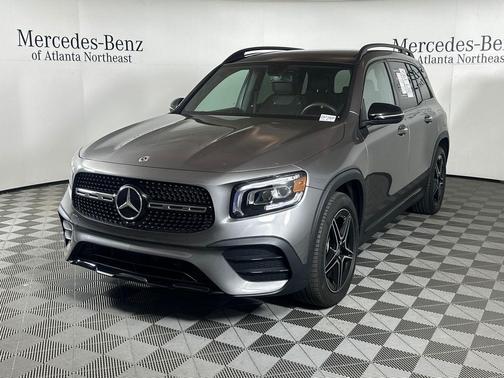 Mountain Gray Metallic 2023 Mercedes-Benz GLB 250 Base